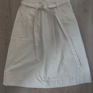 GAP Beige A-Line Belted Skirt - Size 6